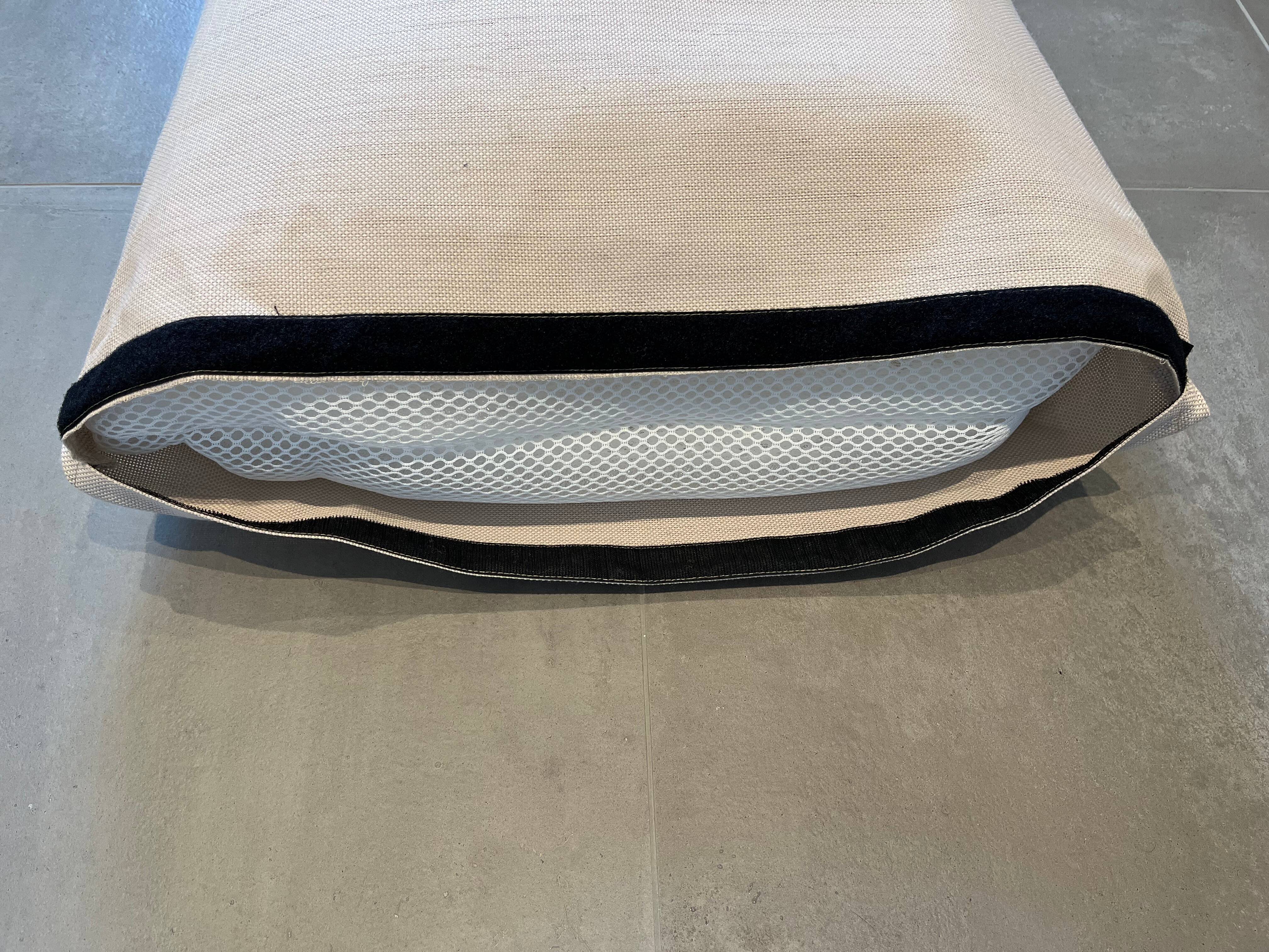 Klettverschluss am Bade Sofa Bezug